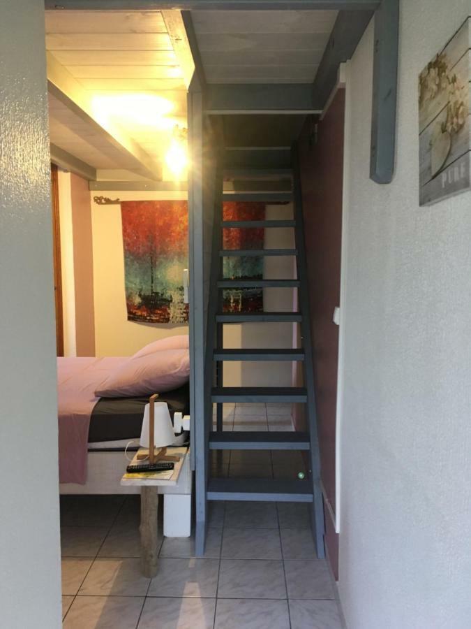 Le Repaire Des Caraibes Lägenhet Trois-Rivières Exteriör bild